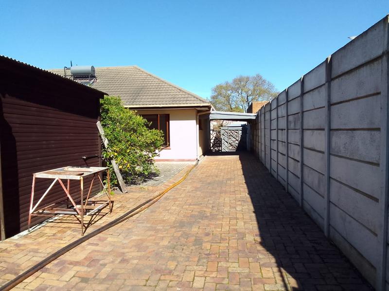 To Let 1 Bedroom Property for Rent in Durbanville Western Cape